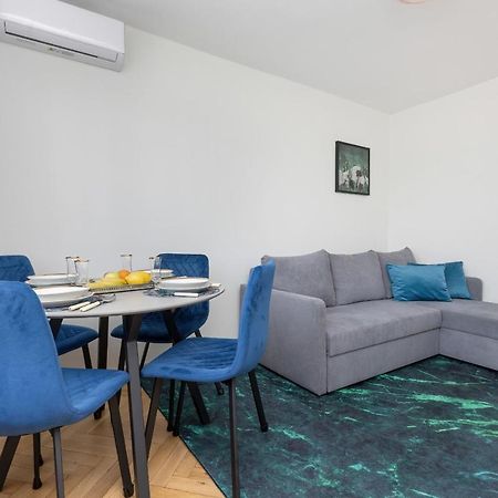Cozy And Comfortable Wola Apartment By Noclegi Renters Warsaw Ngoại thất bức ảnh