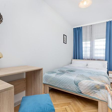 Cozy And Comfortable Wola Apartment By Noclegi Renters Warsaw Ngoại thất bức ảnh